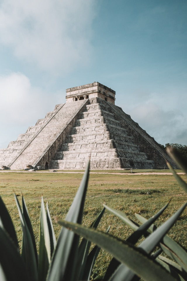 Chichén Itzá Tour, Cenote and Valladolid