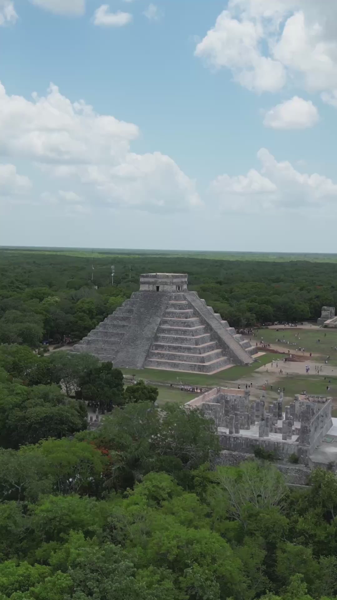 Chichén Itzá Tour, Cenote and Valladolid