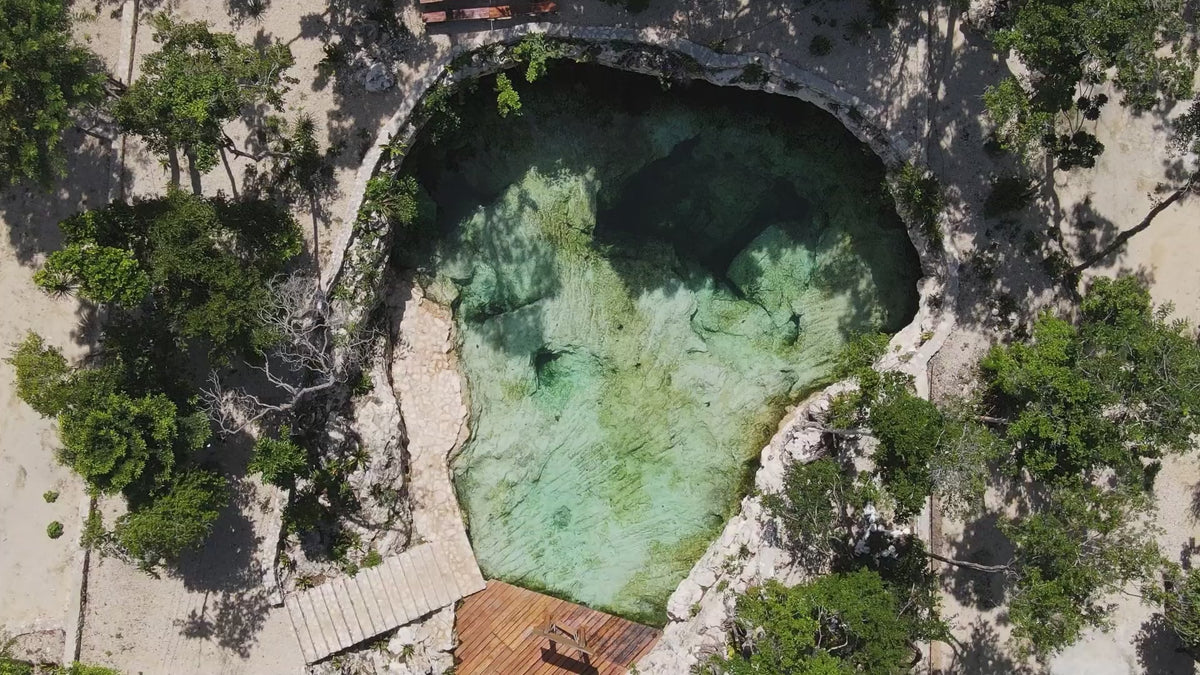 Tulum, Maya-Dorf & Cenote